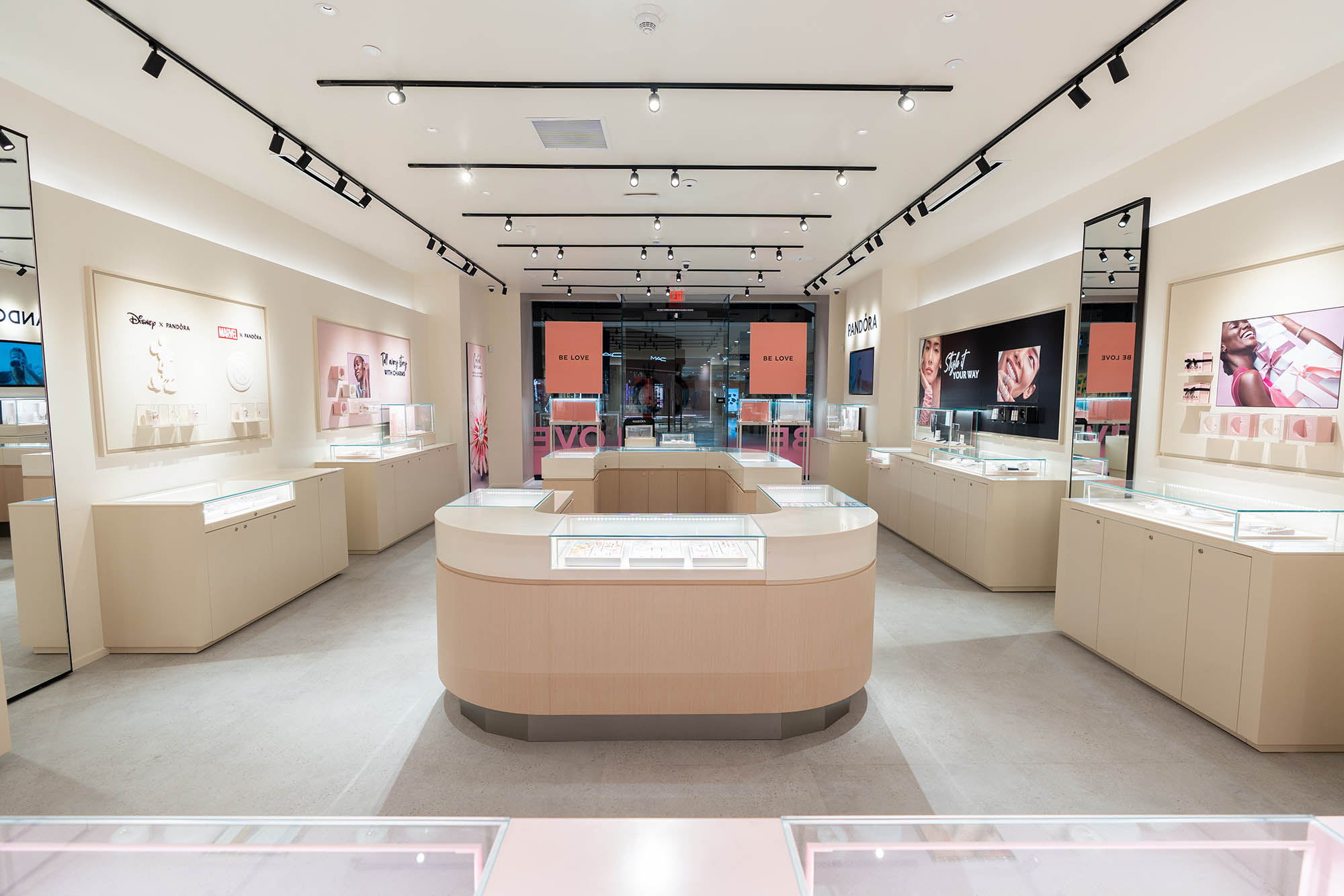 National Commercial Builders Project Pandora Arcadia